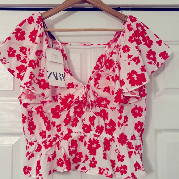 Zara Peplum Crop top - Picture 1 of 2